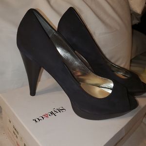 Navy Blue Suede Heel